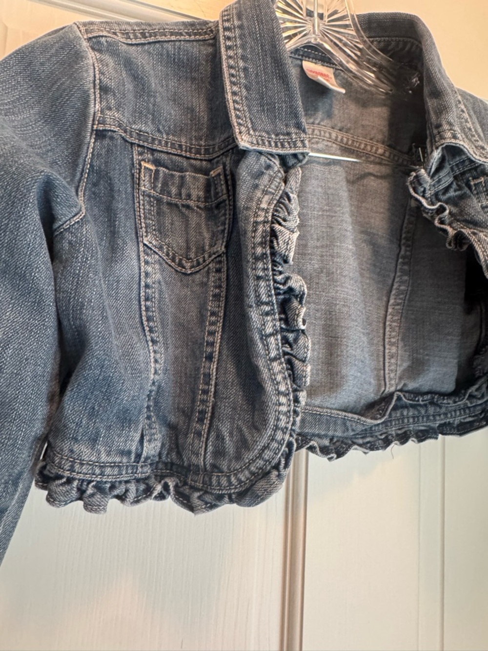 Girls Cropped Ruffle Denim Jacket - Picture 2 of 4
